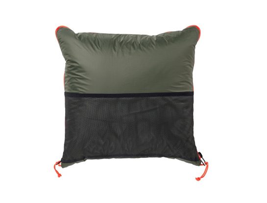 El increíble “almohadón manta” de Ikea es una lección de confort y diseño para el relax