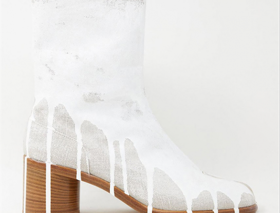 Vendo botas manchadas con pintura…