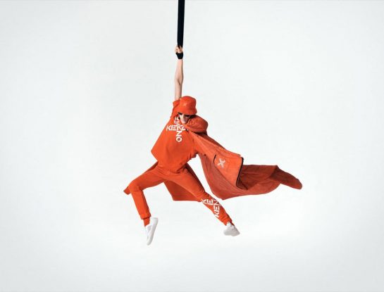 Una campaña de moda de diseño y deportiva de alto vuelo