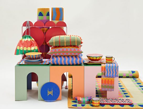 Conocé a Yinka Ilori, el rey de los colores del diseño de objetos