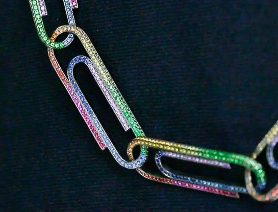 Los clips de oficina se convierten en accesorios de lujo