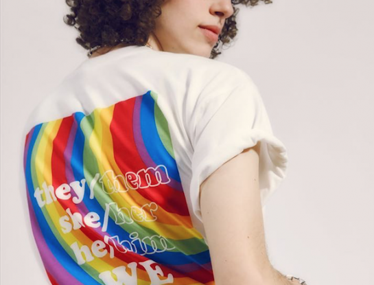 La moda ya celebra el Mes del Orgullo: diseño arcoíris