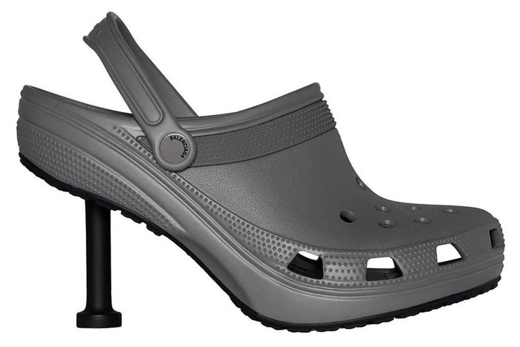 Este es el capricho del diseño de zapatos: Crocs con tacos de Balenciaga – PuroDiseño