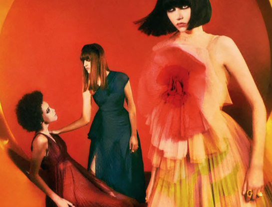 ¿Quién es la artista detrás de la nueva campaña de Dior de alto impacto visual?