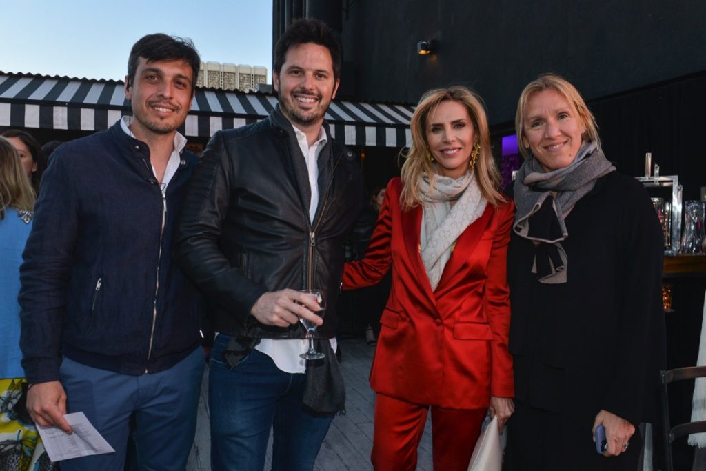 Matías Rosado, director de Puro Diseño, Juan Astibia, director Grupo Atlántida, Adriana Salonia e Irene Sabalain, directora Grupo Atlántida. 