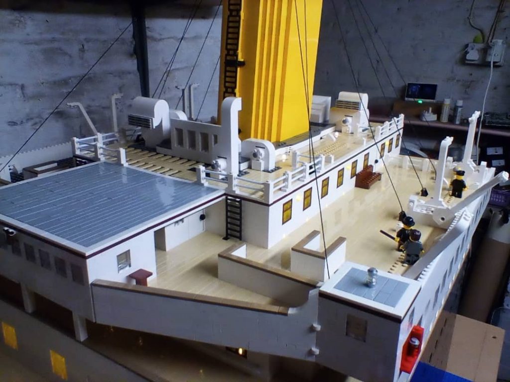El  kit de Titanic "es el m´´´ás grande jam´ás creado", asegura Lego.