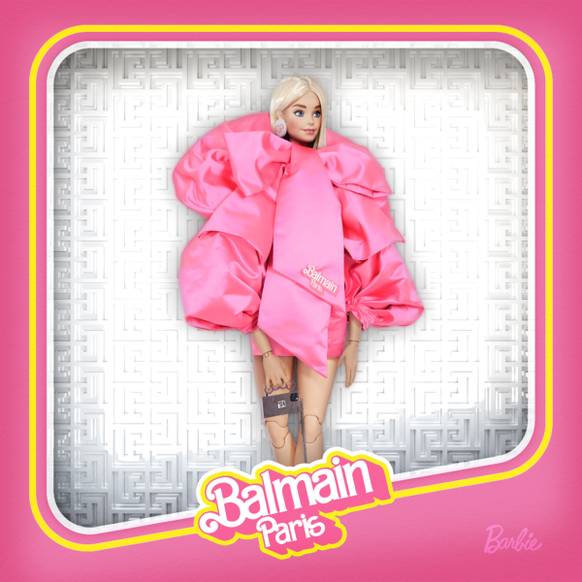 Barbie y Balmain crearon un nuevo capítulo en la historia de las industrias de la juguetería y de la moda. 