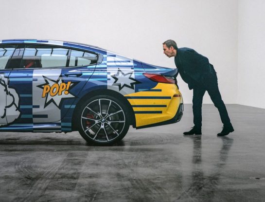 Jeff Koons presentó su propio auto BMW de colección: una Gran Coupé POP!