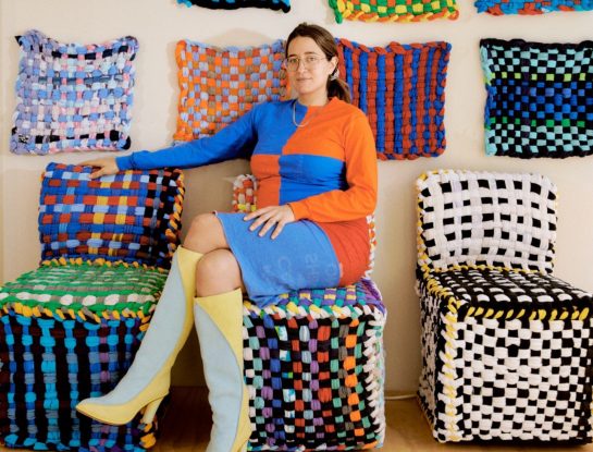 Elise McMahon crea objetos y prendas a partir del reciclado de telas