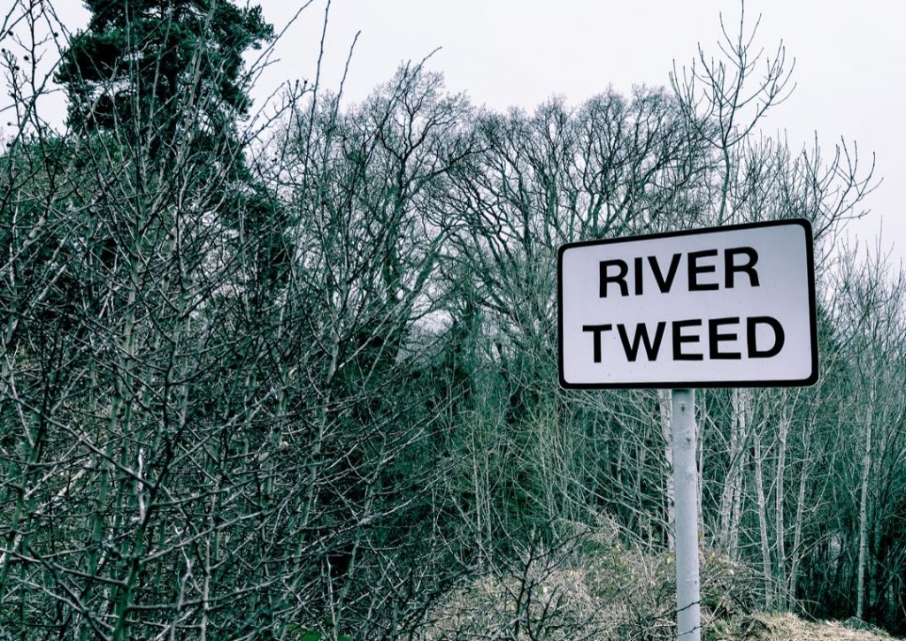 Los fotógrafos. visitaron las orillas del río Tweed, Escocia. 