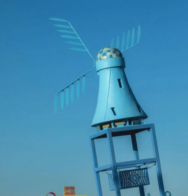 La diseñadora holandesa Kiki Van Eijk se basó en los clásicos molinos de viento de Holanda. 