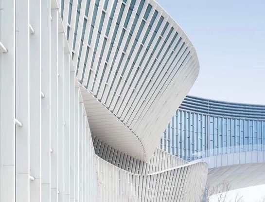 El arte de la arquitectura: así es el fabuloso “Teatro del Gran Canal” en China