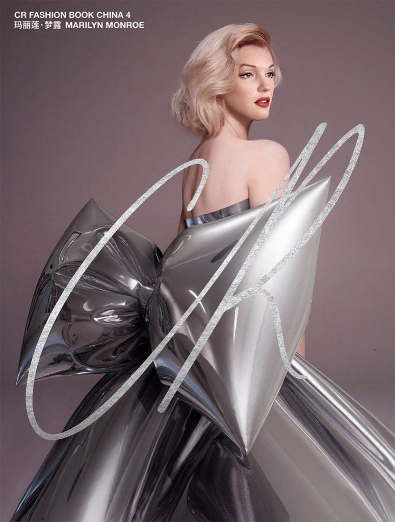 El estilismo de la producción de Marilyn Monroe digital estuvo a cargo de Carine Roitfield. 