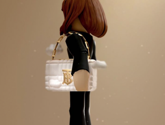 Burberry lanzó una colección de carteras virtuales en Roblox