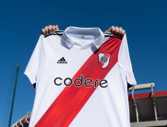 River presentó el diseño de su nueva camiseta