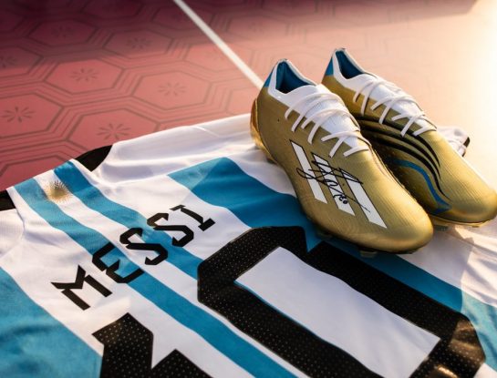 Diseñados para ganar (y celebrar): el botín y la camiseta de Messi y la pelota de la Final del Mundial Qatar 2022