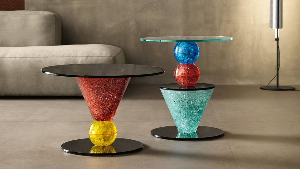 Las mesas de vidrio hechas con Kristal Fusion Technology. 