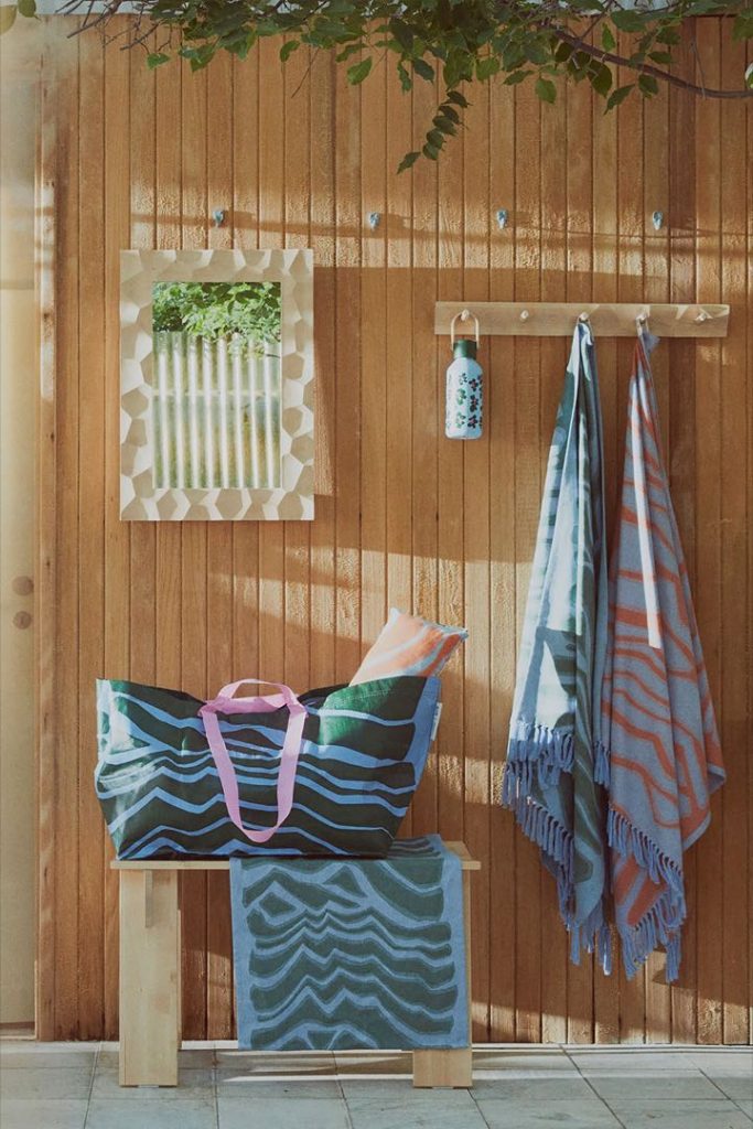 Retrato de la "belleza simple" de la colaboración Bastua de Ikea y Marimekko. 