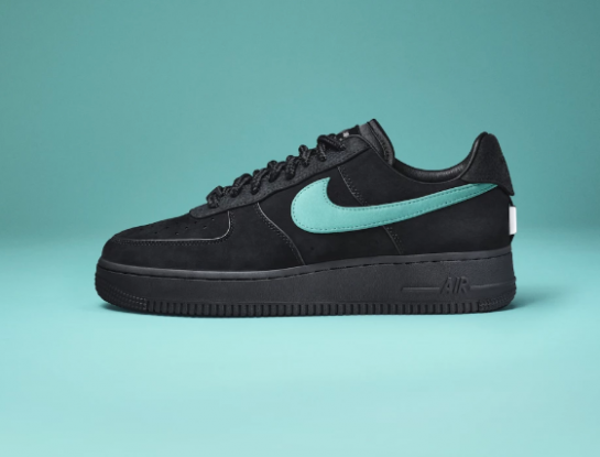 Nike x Tiffany & Co. presentaron las zapatillas más cool y glamorosas de 2023
