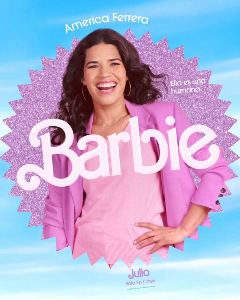 America Ferrera en el póster de la película Barbie. 