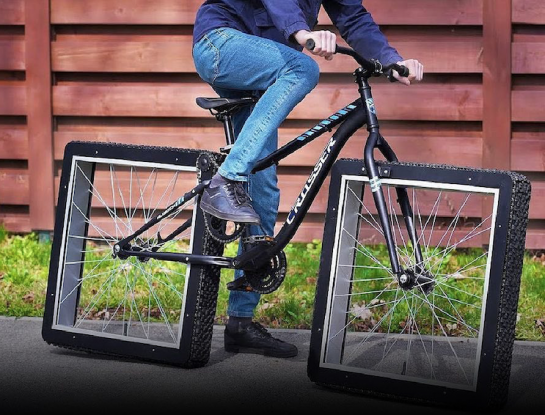 Día de la bicicleta: Sergii Gordieiev diseñó una bicicleta con ruedas cuadradas ¡y funciona!