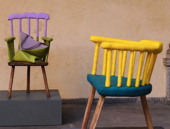 Loewe presentó una colección de sillas de diseño en la Feria de Milán