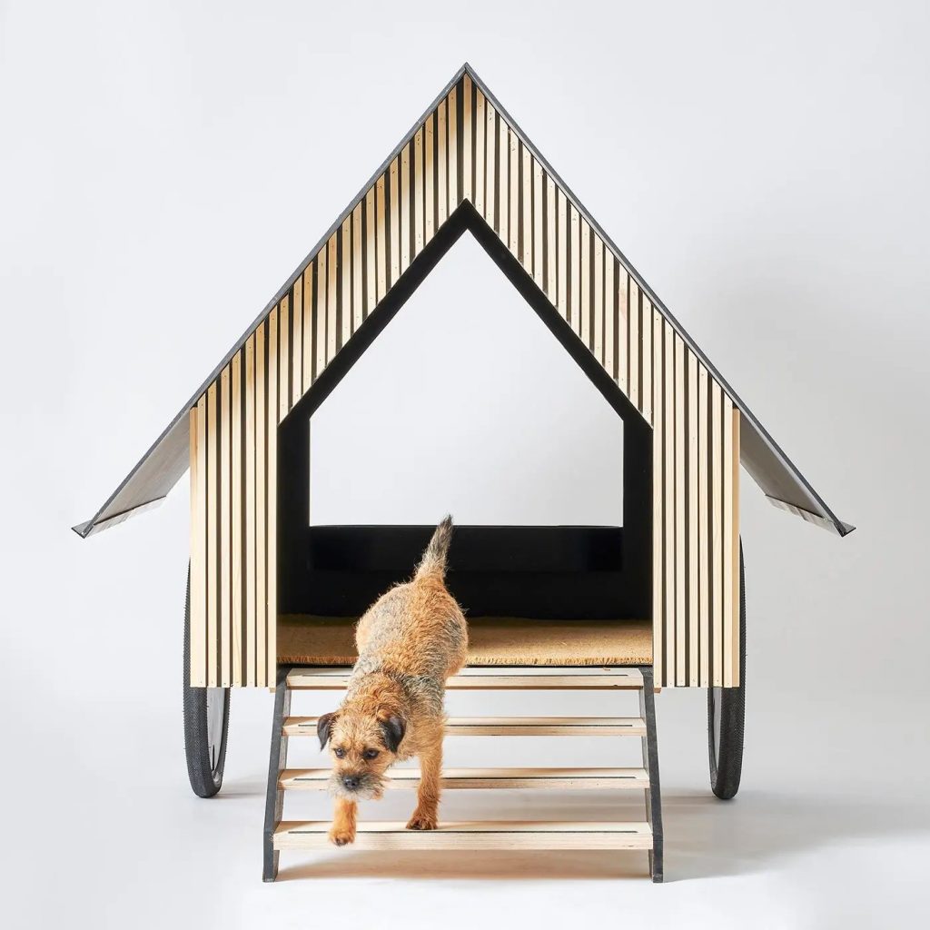 El prototipo de la casa para perros de Conran and Partners propone un diseño simple y cálido. 