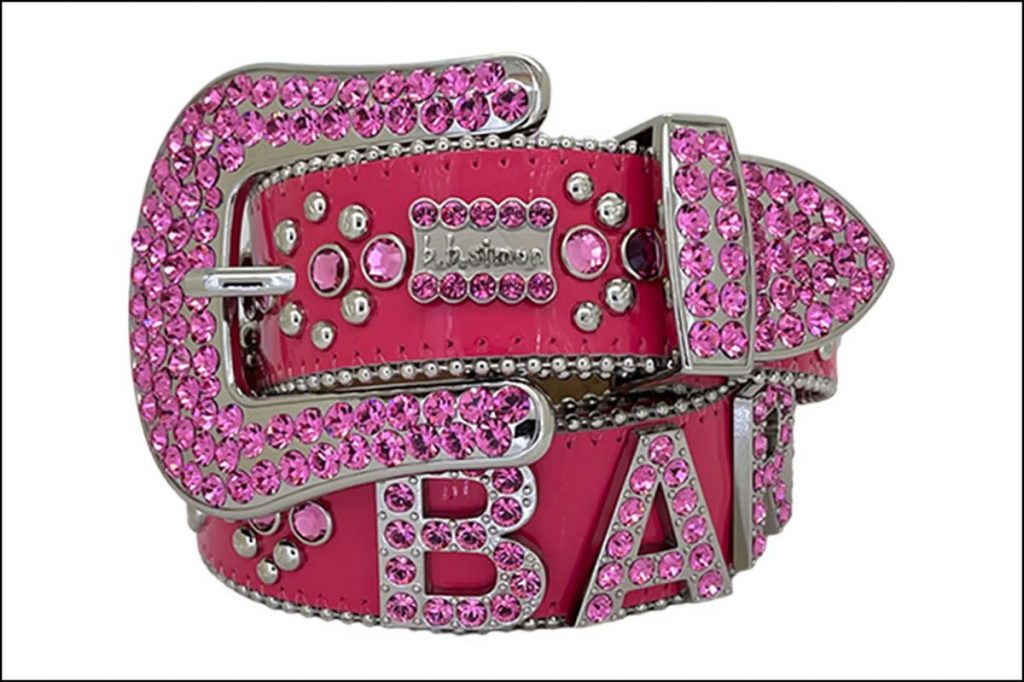 B.B.Simon lanzó cinturones de Barbie con cristales Swarovksi. 