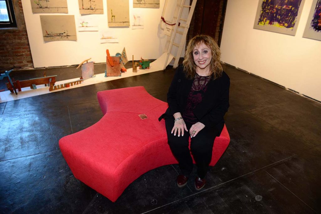 Claudia Cohen, arquitecta y curadora de la exhibición "Habitar el Arte". 