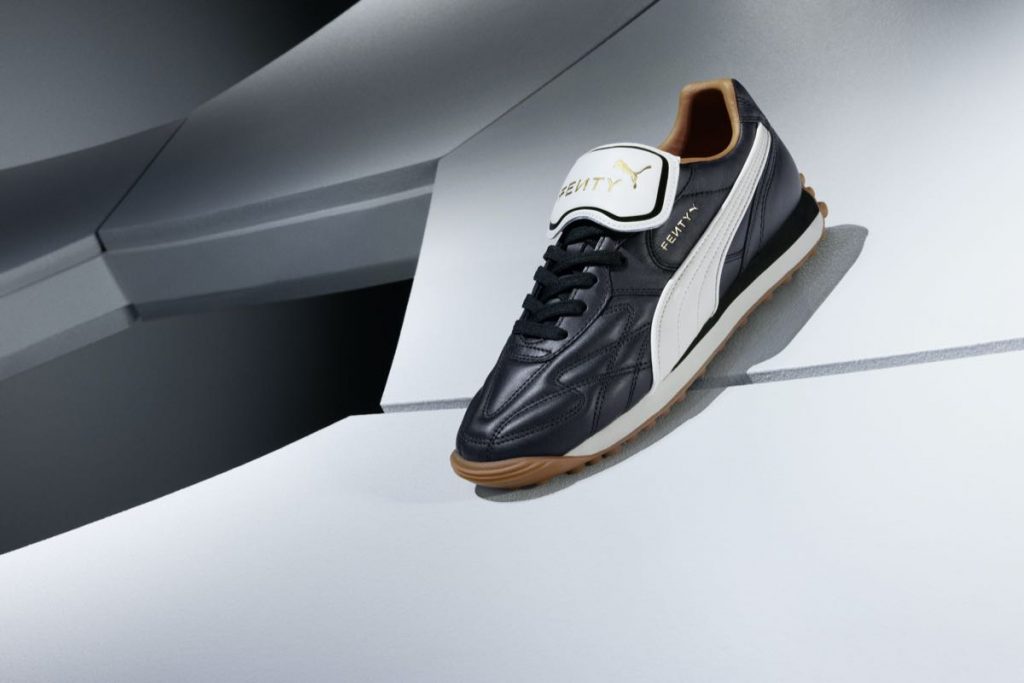 Fenty x Puma fusiona el calzado deportivo con la moda urbana. 