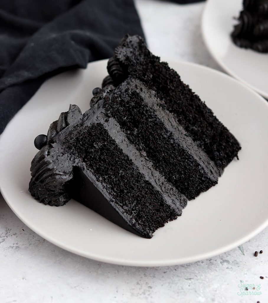 El pastel en total black por dentro que enloquece en tiempos de Halloween. 