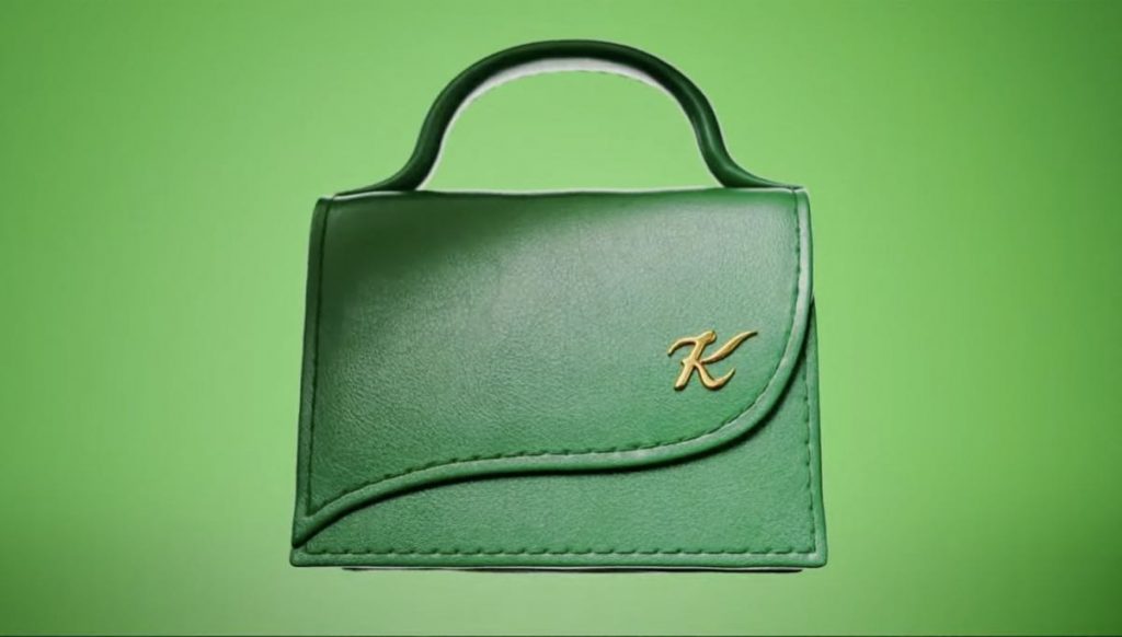 Knorr se burla de la tendencia de las mini carteras, y crea su propio boom: la Mini Bouillon Bag.