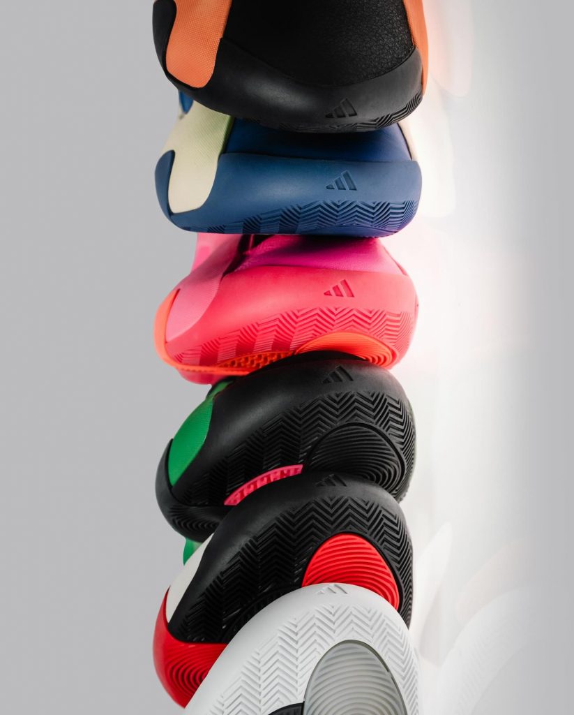 Las adidas Harden Vol.8 fueron ideadas por el diseñador senior de calzado Jalal Enayah.