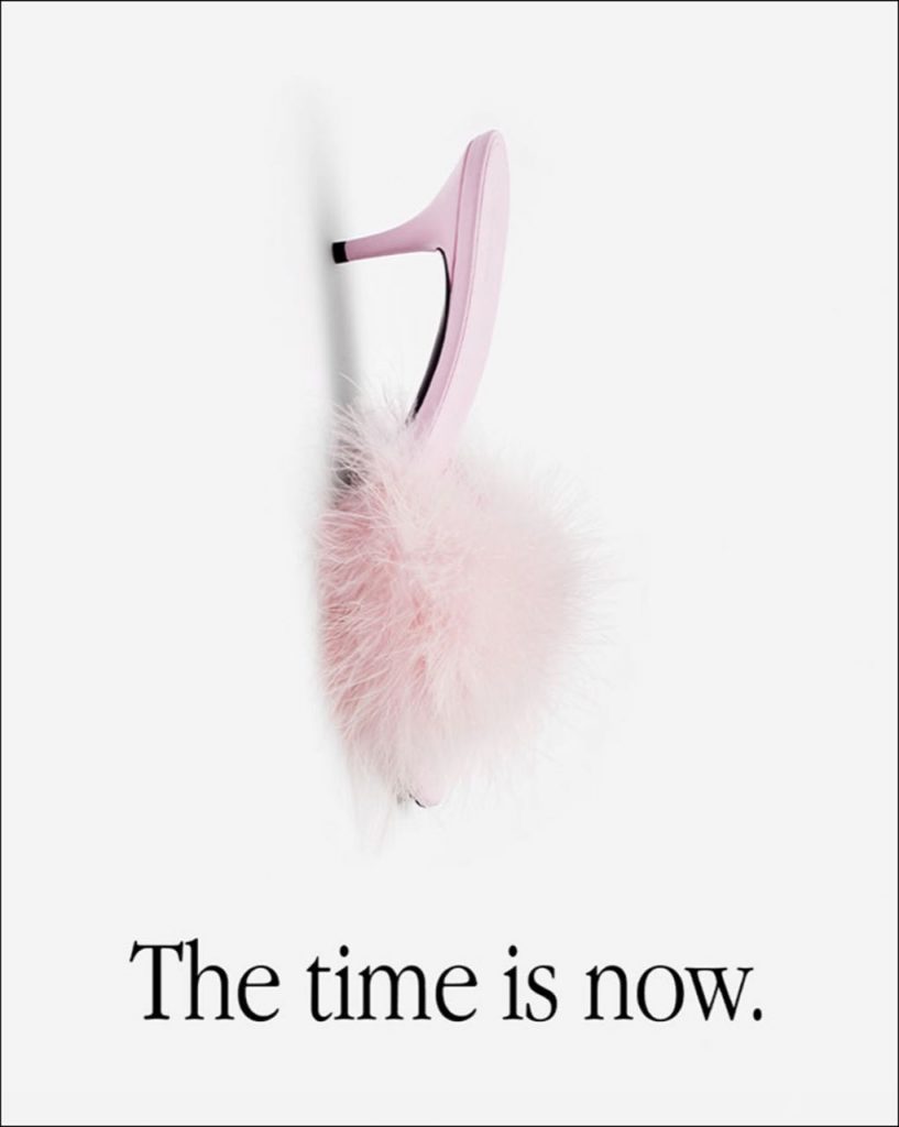 “It´s Different” de Balenciaga indica que "el momento es ahora". 
