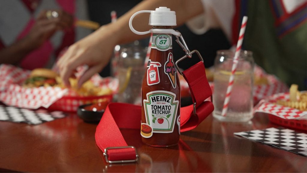 La “botella de ketchup de Apoyo Emocional” de Heinz sel Día de los Enamorados 2024. 