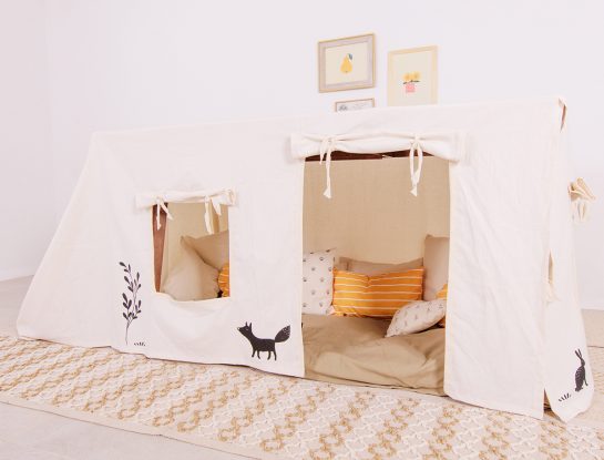 El sueño infantil de tener una casita debajo de la mesa es posible: diseño y sentimientos