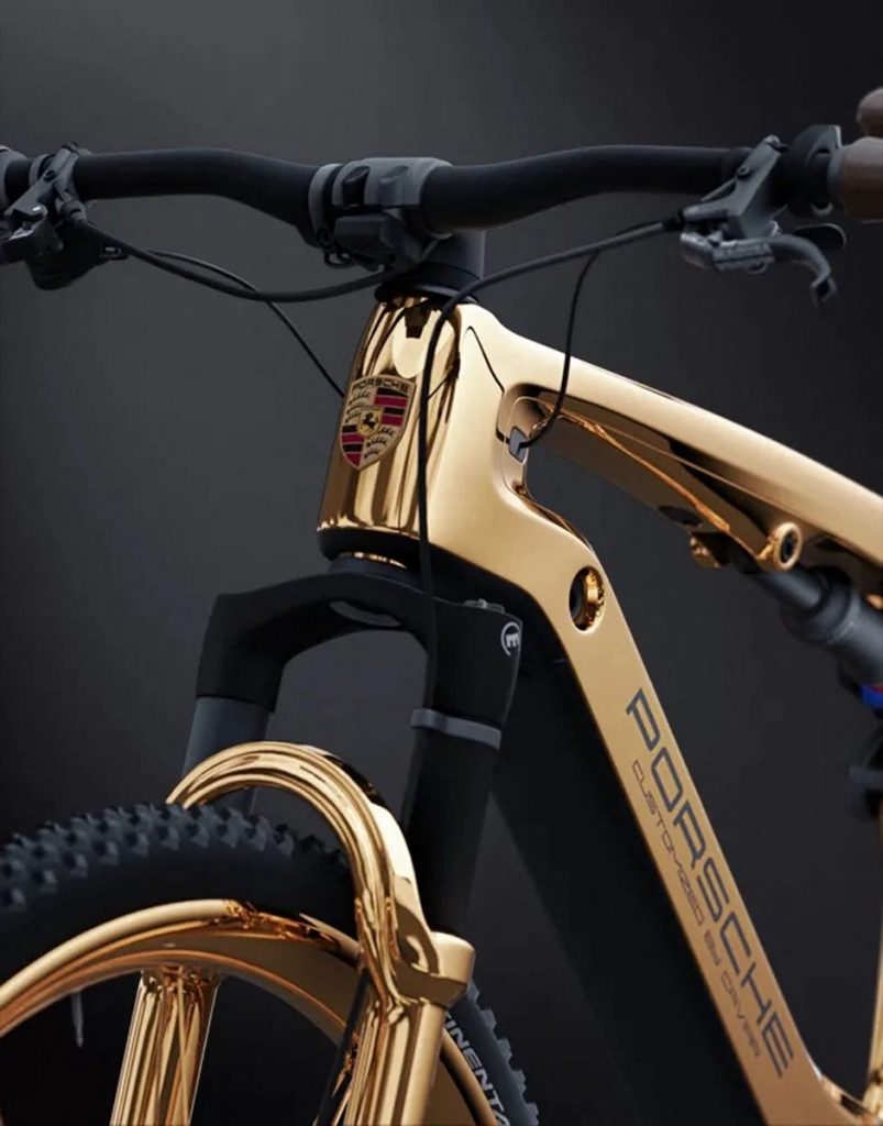 La bicicleta eléctrica de Porsche x Caviar hecha con piezas hechas de oro macizo cuesta 44.000 dólares.
