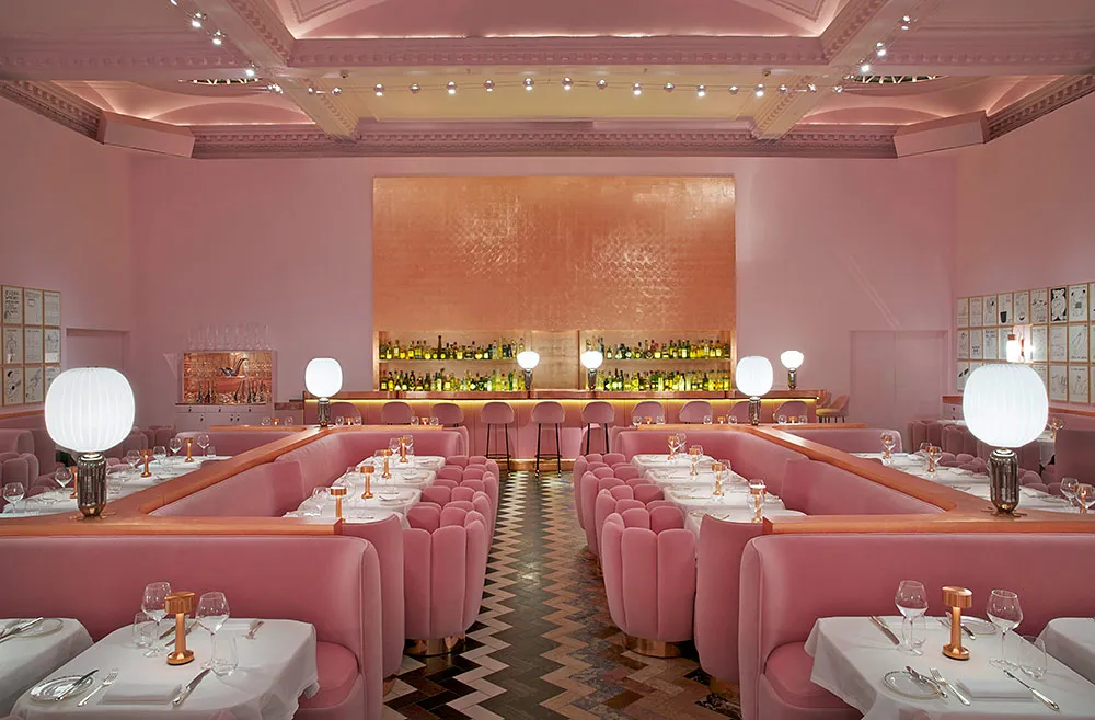 El diseño en rosa del restaurante y salón de té Sketch Gallery de Londres. 