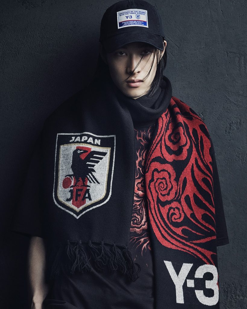 La colección de Y-3 y adidas se presentó en la Semana de la Moda de París.