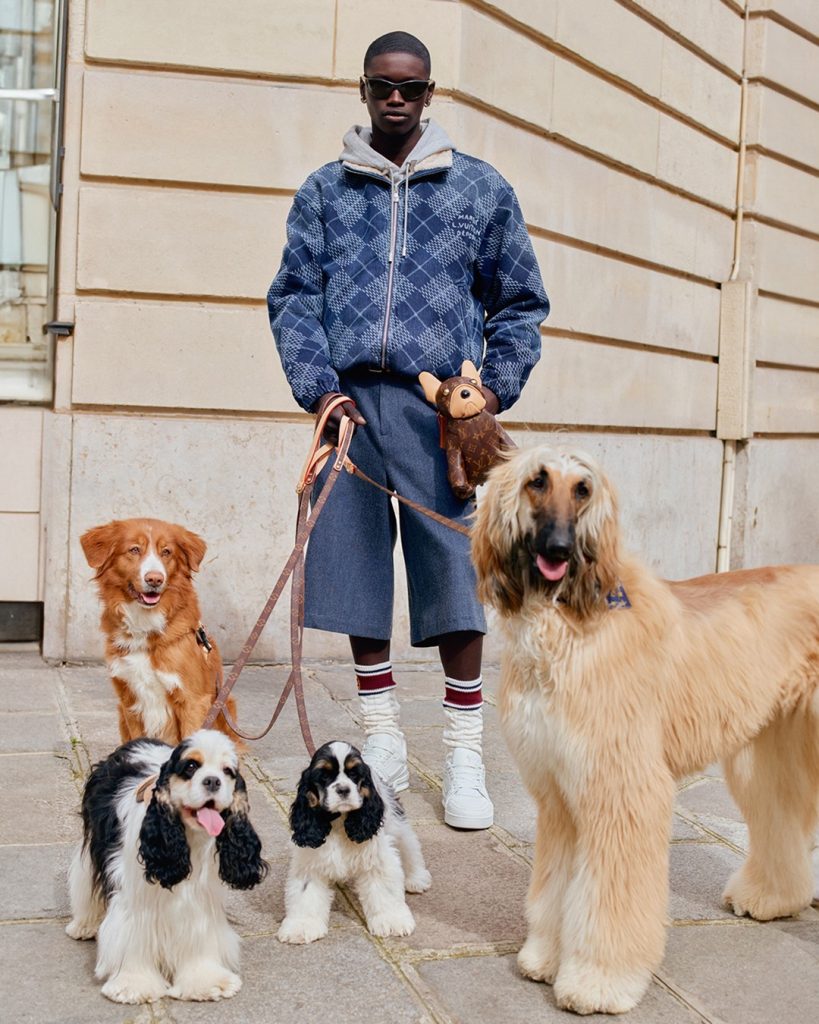Todos los perros, en el cielo de la moda de Pharrell Williams para Louis Vuitton. 
