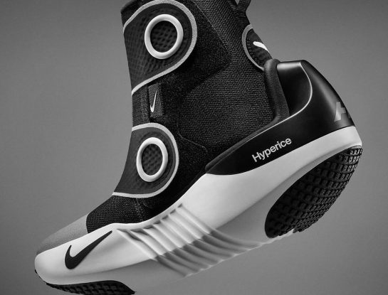 Cómo son las más innovadoras zapatillas de Nike que además ¡te masajean!