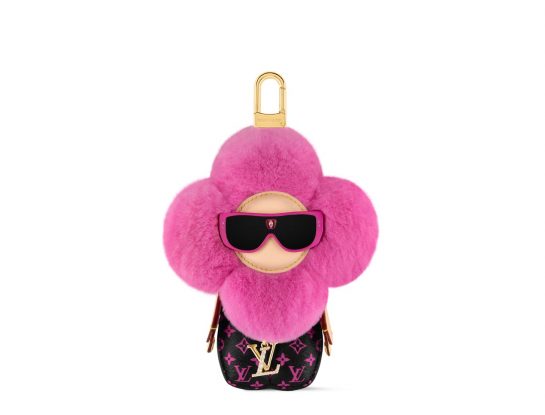 Vivienne Fashionista se viste de Louis Vuitton en una sorprendente colección de llaveros tendencia 2024