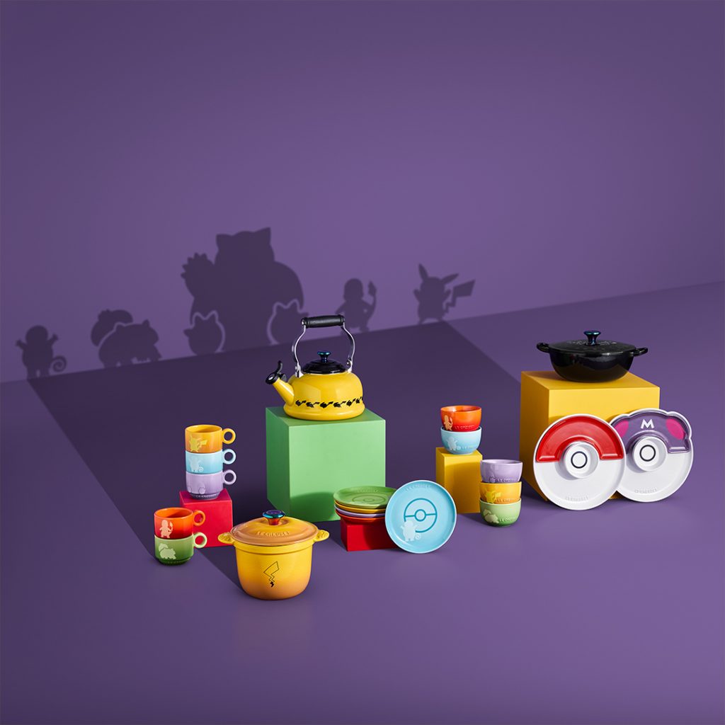 La colaboración Le Creuset x Pokémon recrea el universo visual de Pokémon en una línea de utensiilios de cocina. 