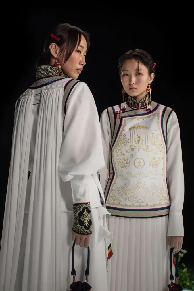 El uniforme de Mongolia de París 2024 diseñados por Michel & Amazonka arrasaron en internet y las redes.