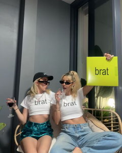 ¿Qué es Brat?: lo que tenés que saber sobre la tendencia verde más ¿Qué es Brat?: lo que tenés que saber sobre la tendencia verde más