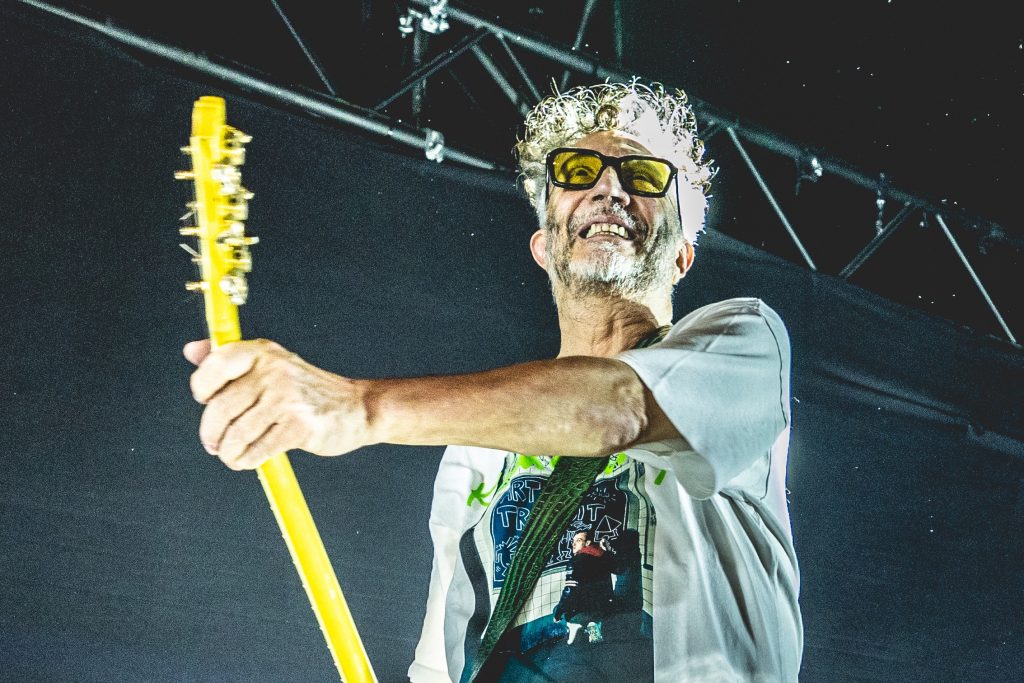 Fito Páez contó que sintió amor a primera vista por las gafas de diseño de la marca Hardem. 