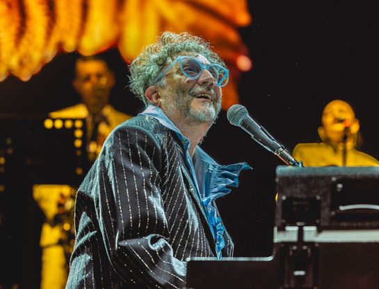 Fito Páez presentó su propia línea de anteojos