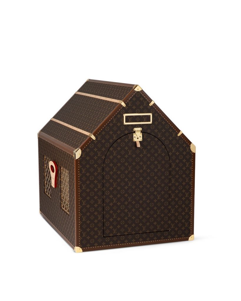 La caseta para perros de Louis Vuitton "Kennel Trunk" cuesta 60.000 dólares. 