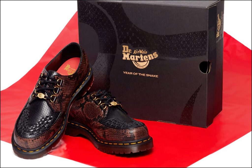 El Zodíaco Chino celebra a la Serpiente y Dr. Martens lanzó una colección cápsula homenaje. 