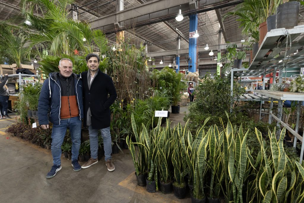 Matías Rosado y Juan Carlos Fernández, productor floricultor, ex Presdente de La Cooperativa.